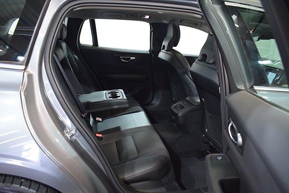 Volvo V60 11 of 24