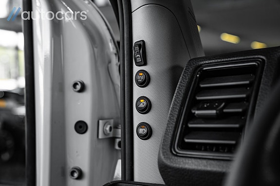 Volkswagen Crafter 30 of 30
