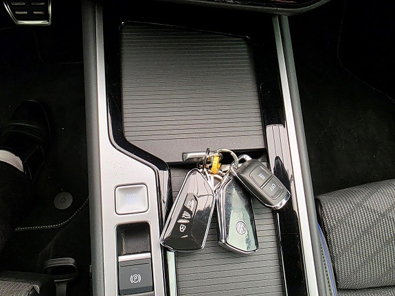 Volkswagen Passat 29 of 30