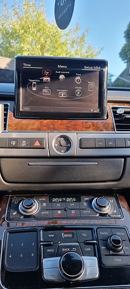 Audi A8 21 of 29