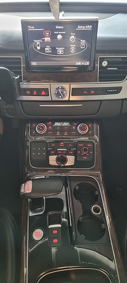 Audi A8 23 of 29