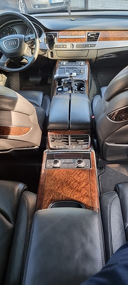 Audi A8 11 of 29