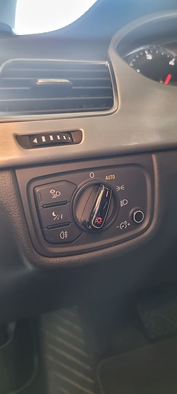 Audi A8 22 of 29