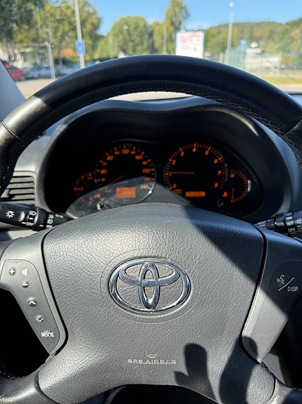 Toyota Avensis 14 of 15