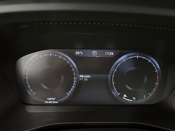 Volvo XC40 10 of 17
