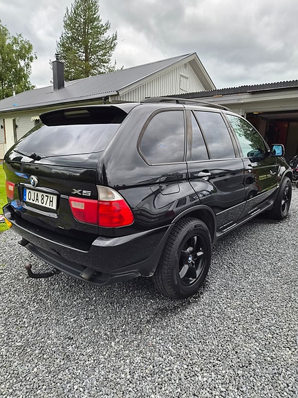 BMW X5 7 of 7