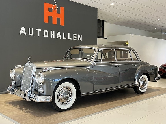 Mercedes-Benz 300 CE-24