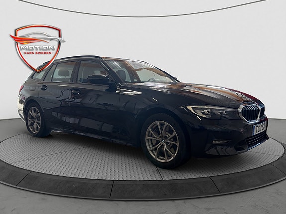 BMW 330e 3 of 29