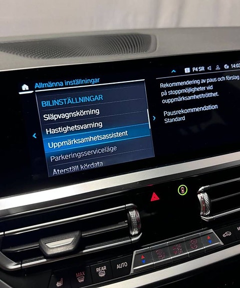 BMW 330e 16 of 29
