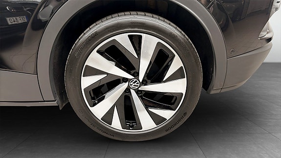Volkswagen ID.4 6 of 13