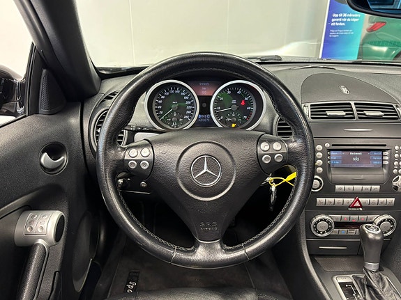 Mercedes-Benz SLK280 17 of 25