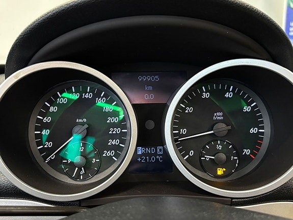 Mercedes-Benz SLK280 18 of 25