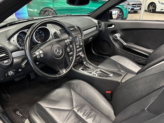 Mercedes-Benz SLK280 12 of 25