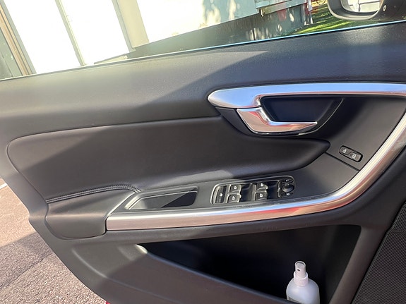 Volvo V60 8 of 11