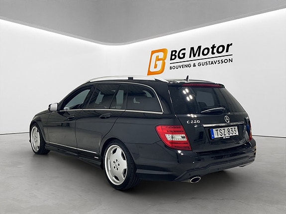 Mercedes-Benz C220 7 of 19