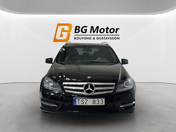 Mercedes-Benz C220 6 of 19