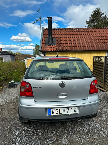 Volkswagen Polo 6 of 8