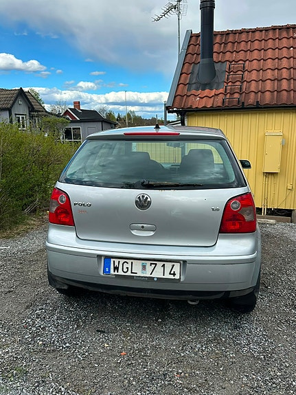 Volkswagen Polo 8 of 8