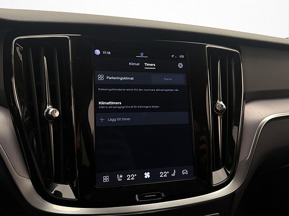 Volvo V60 19 of 30