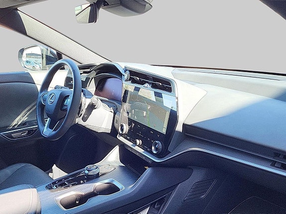 Lexus RZ500e 7 of 18