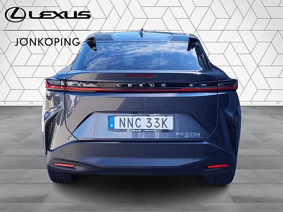 Lexus RZ500e 5 of 18