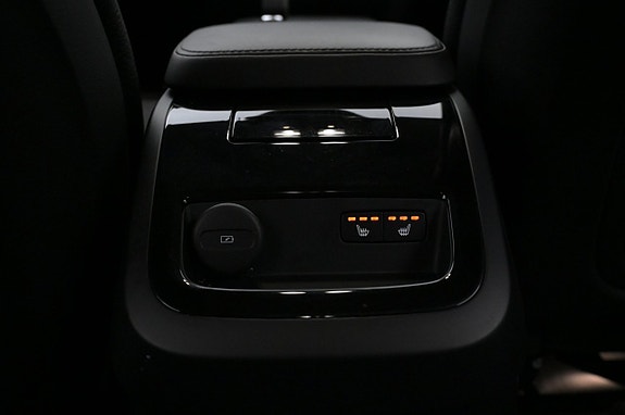 Volvo V90 23 of 27