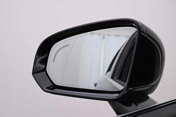 Volvo V90 22 of 27