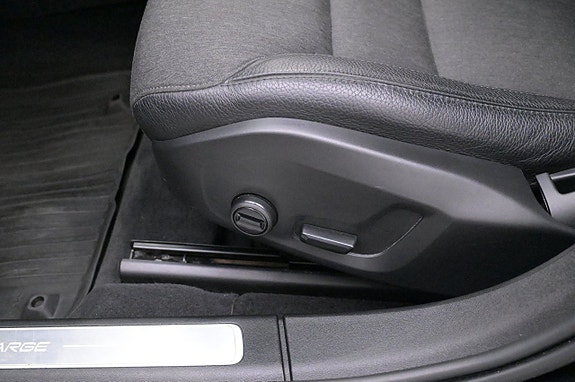 Volvo V90 11 of 27