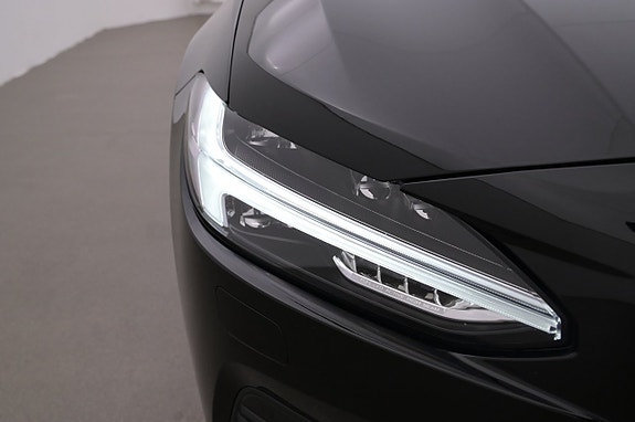 Volvo V90 26 of 27