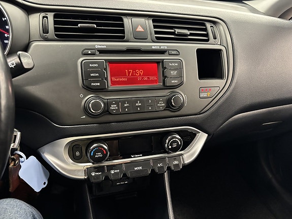 Kia Rio 10 of 10