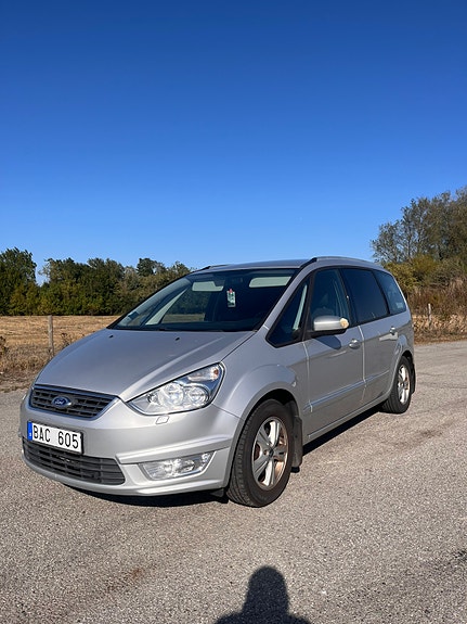 Ford Galaxy 2 of 10