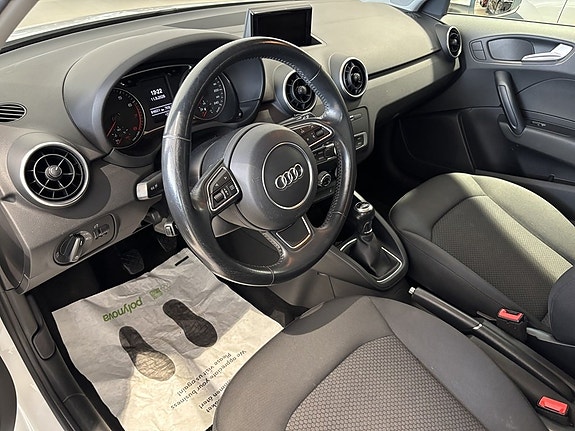 Audi A1 6 of 7