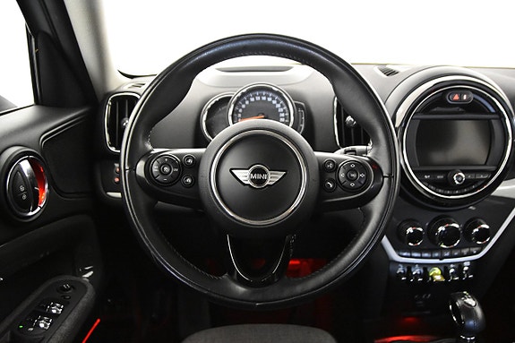 MINI Countryman Cooper SE 11 of 21