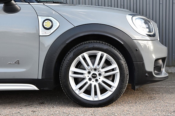 MINI Countryman Cooper SE 4 of 21