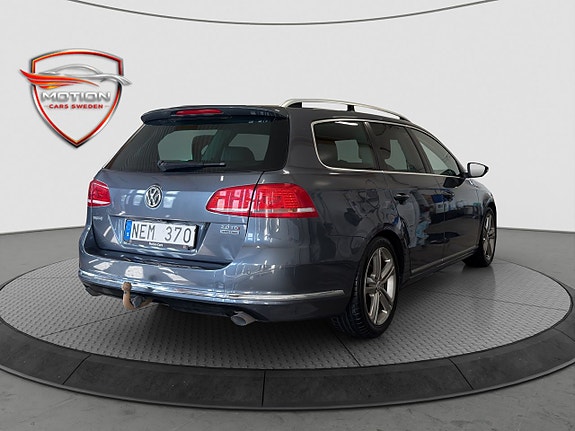 Volkswagen Passat 5 of 17