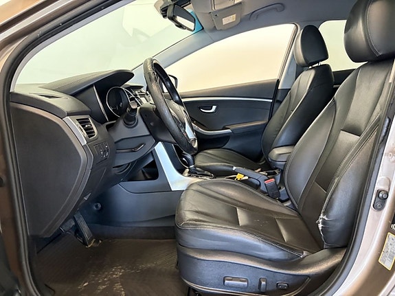 Hyundai i30 8 of 18