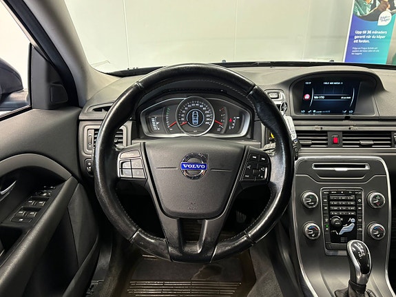 Volvo V70 17 of 26