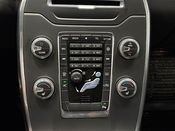 Volvo V70 21 of 26