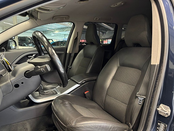 Volvo V70 14 of 26