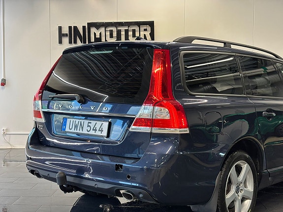 Volvo V70 8 of 26
