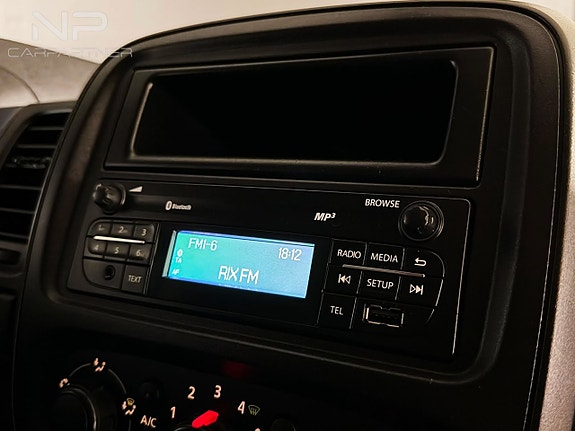 Opel Vivaro 9 of 17