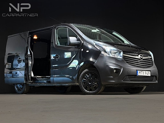 Opel Vivaro 2 of 17
