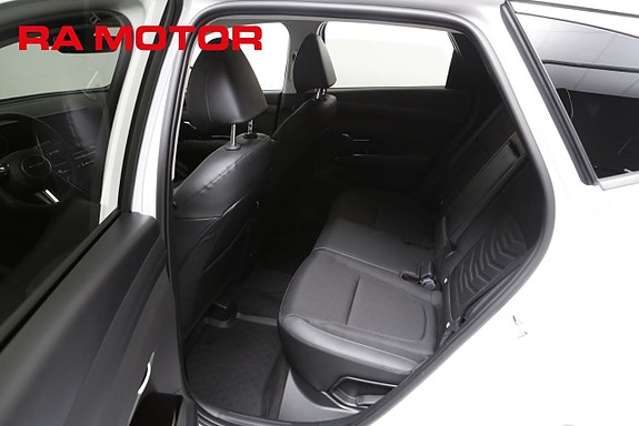 Hyundai Tucson 11 of 26