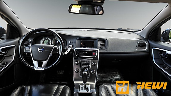 Volvo V60 7 of 14