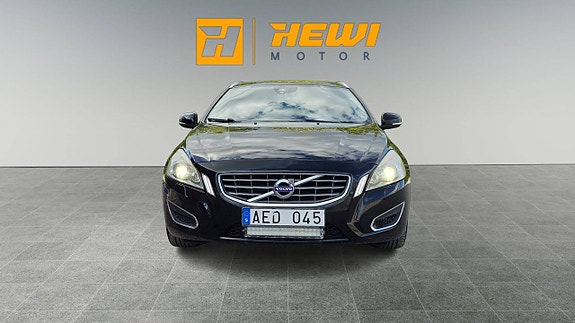 Volvo V60 6 of 14