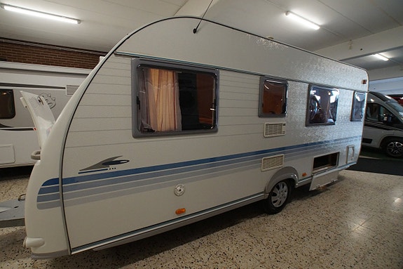 Adria ADORA 542 UT 3 of 9