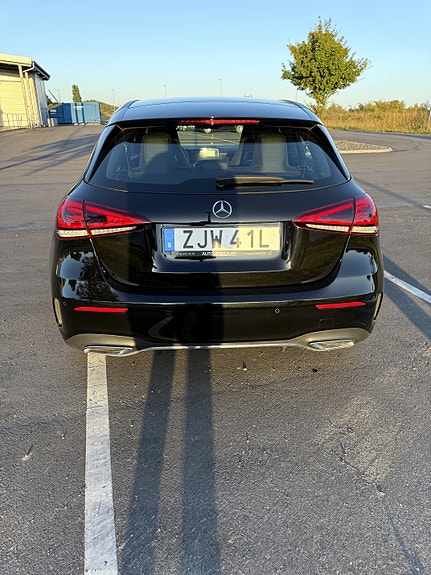 Mercedes-Benz A200 3 of 12