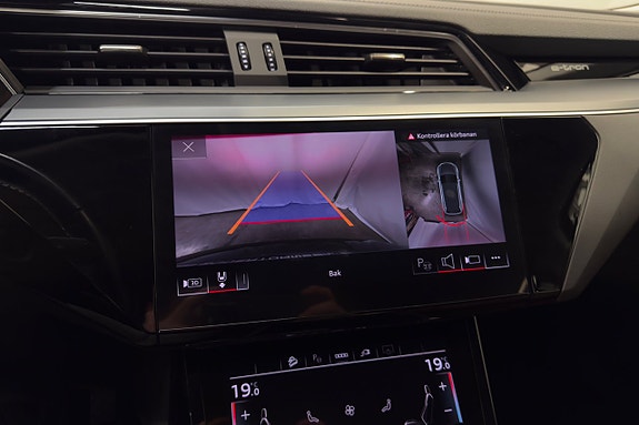 Audi Q8 e-tron 18 of 27
