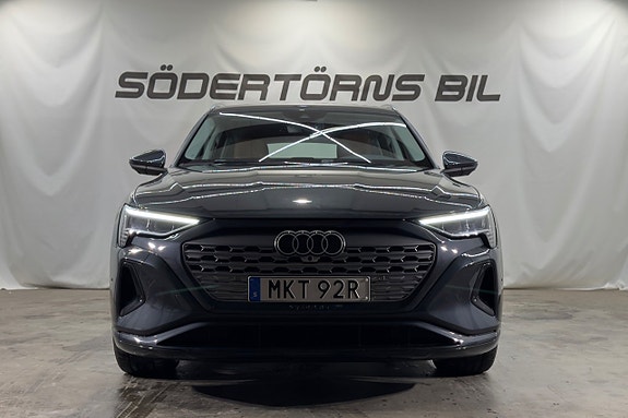 Audi Q8 e-tron 4 of 27