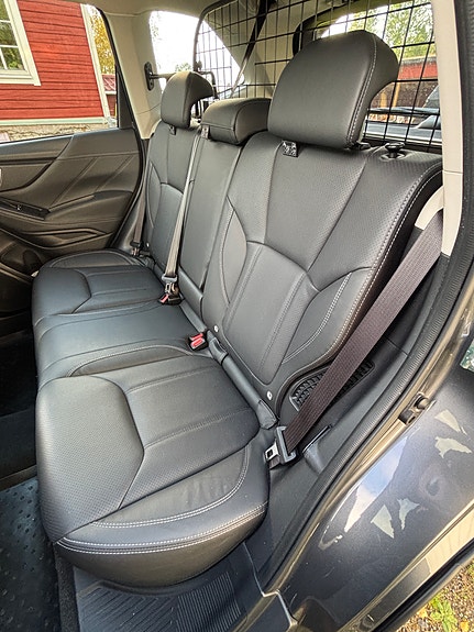 Subaru Forester 7 of 8